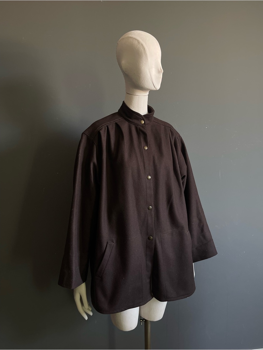 Vintage ENICO Italy Dark Chocolate Wool Blend Oversized Snap Front Swing Jacket